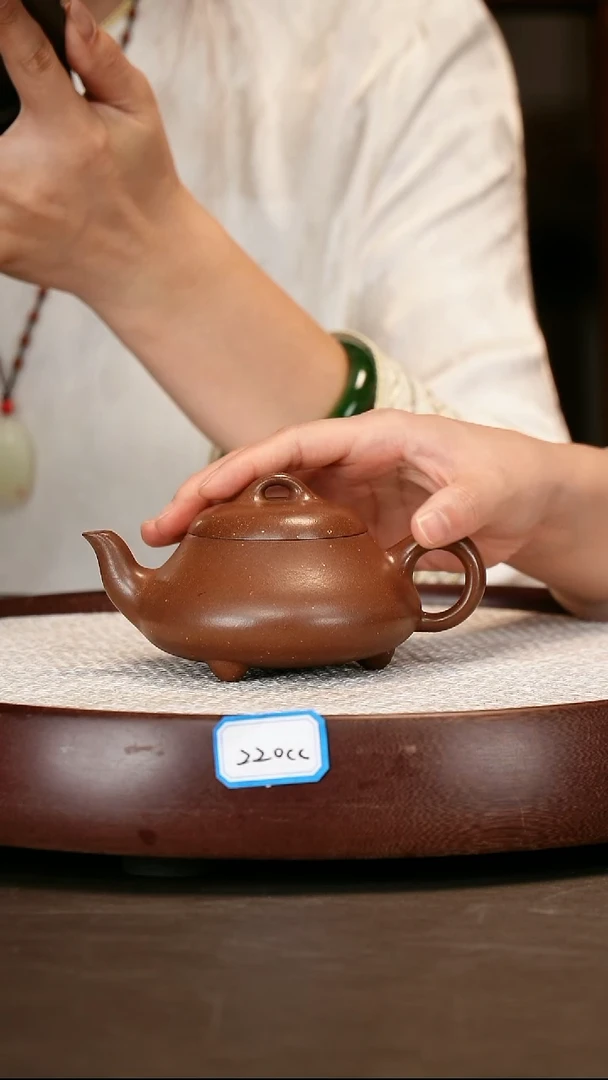 茶壶紫砂【徐秀文】紫泥汉棠石瓢   250CC