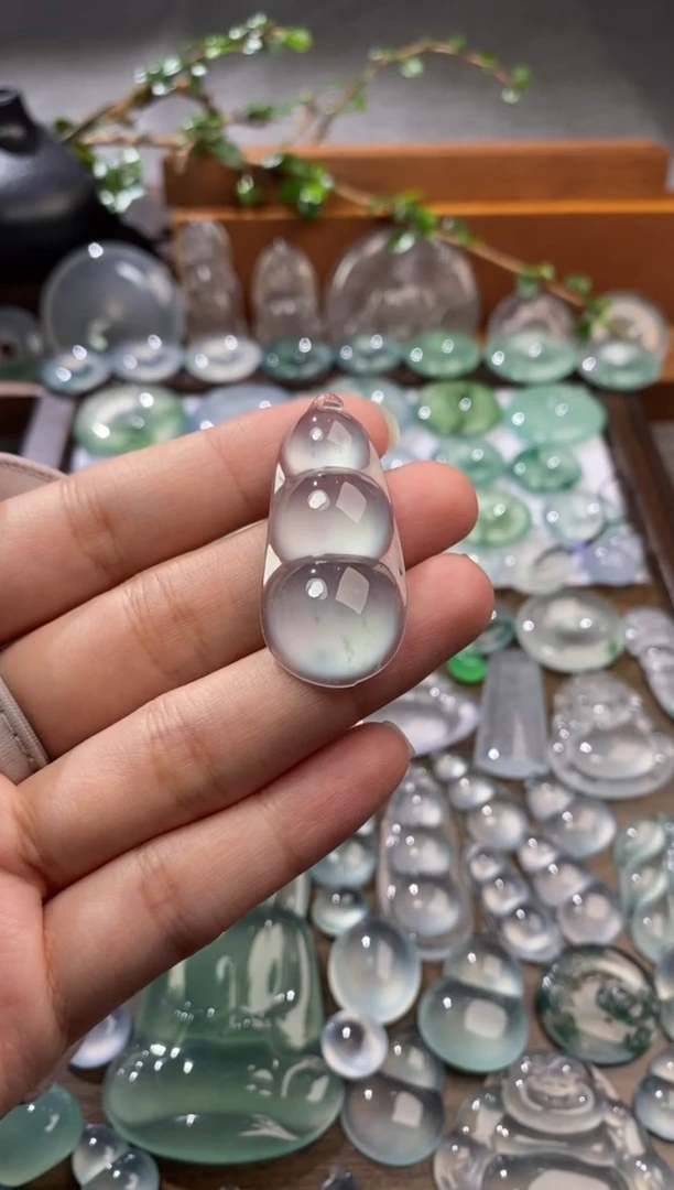 吊坠(不含链)未镶嵌翡翠福豆