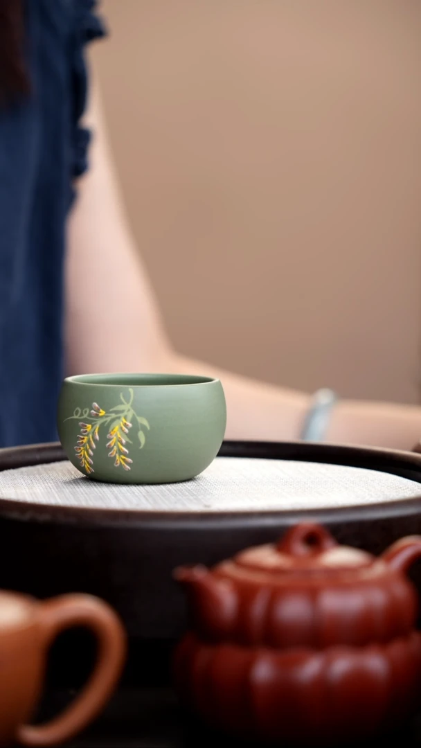 茶壶紫砂豆青砂小杯紫藤花