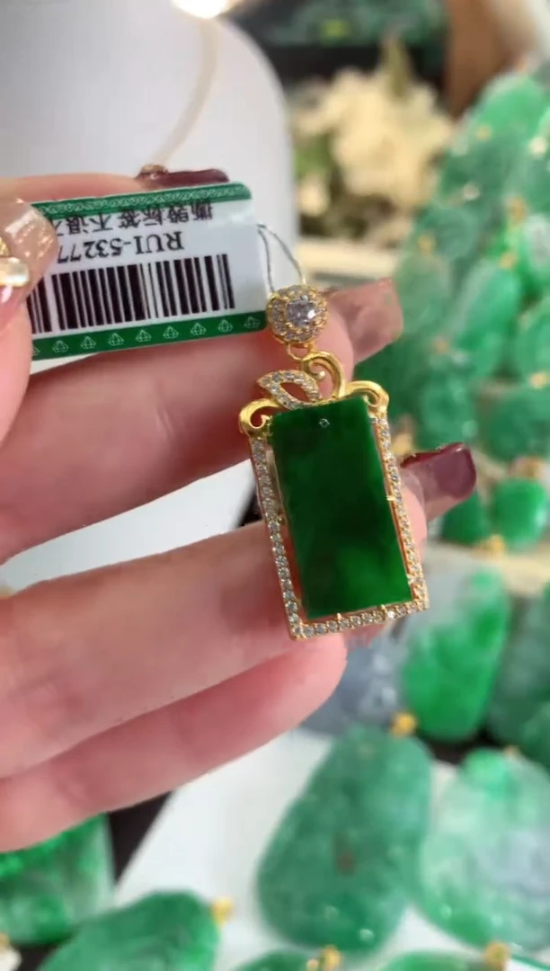 【闪购商品】翡翠吊坠(不含链)银S925镶嵌挂件