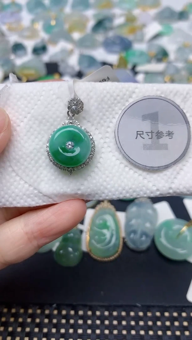 颈饰银S925镶嵌翡翠天然缅甸A货翡翠