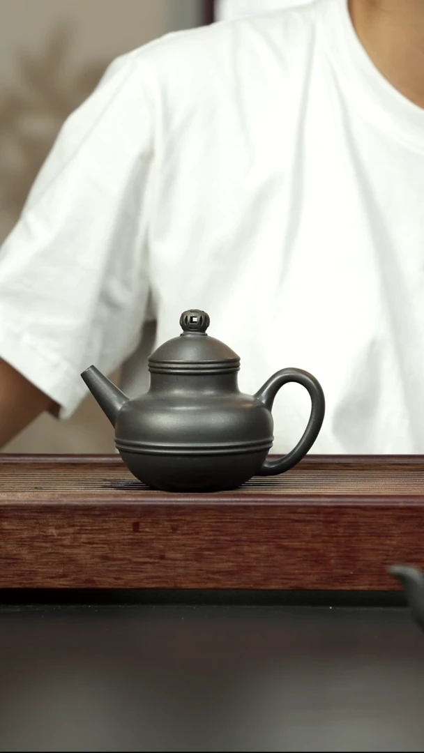紫砂茶壶百年岩中泥 玉带