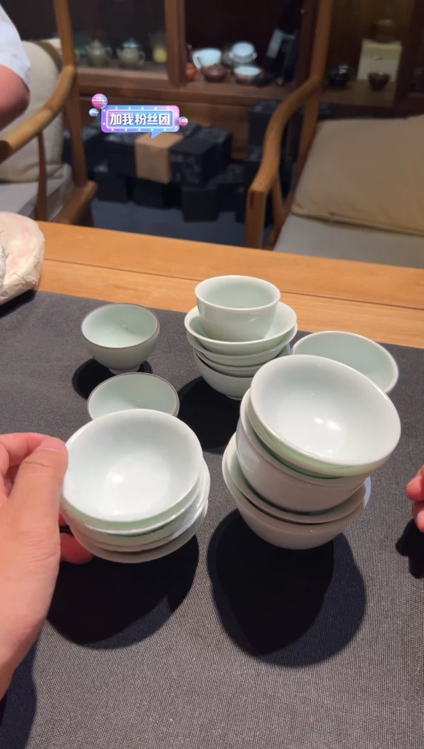 【闪购商品】/刘钦莹单杯（瑕疵）不挑