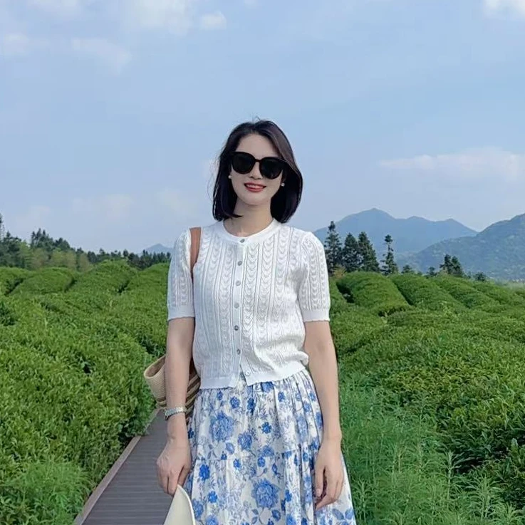 AG1-50号简约百搭针织衫上衣