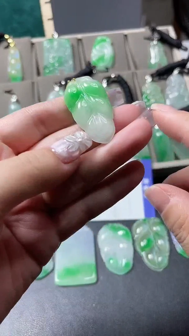 颈饰未镶嵌翡翠  所见即所得 一图一物