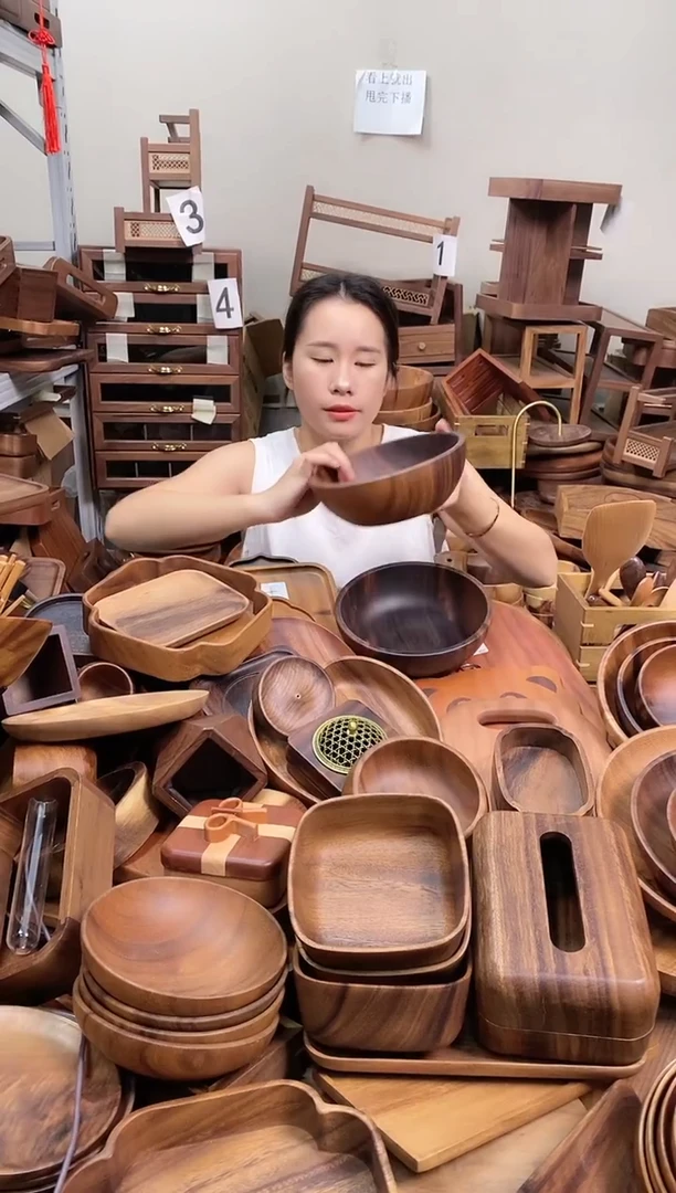 南美胡桃木碗20*7cm  内销  深色