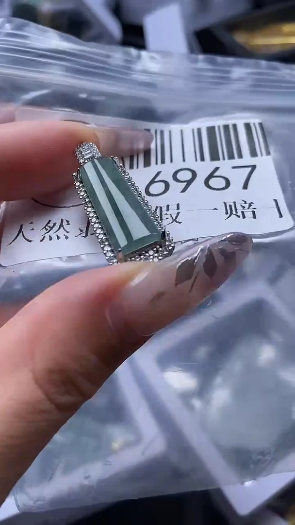 吊坠(不含链)未镶嵌翡翠6967