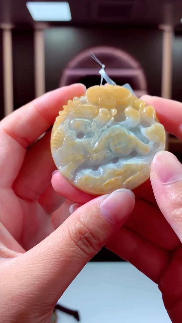 翡翠未镶嵌颈饰天然A货（拍一发一）