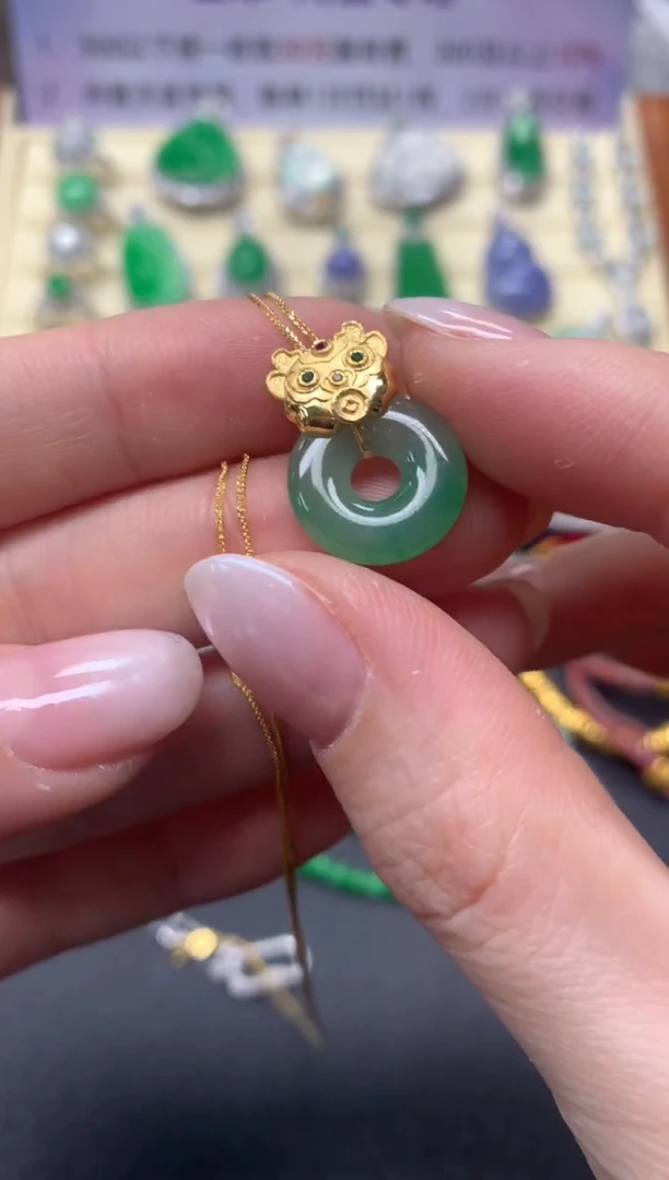 【闪购商品】翡翠套链18K金镶嵌套链|1300+130