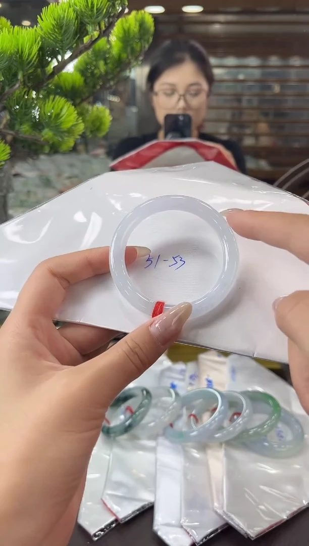 翡翠手镯未镶嵌41