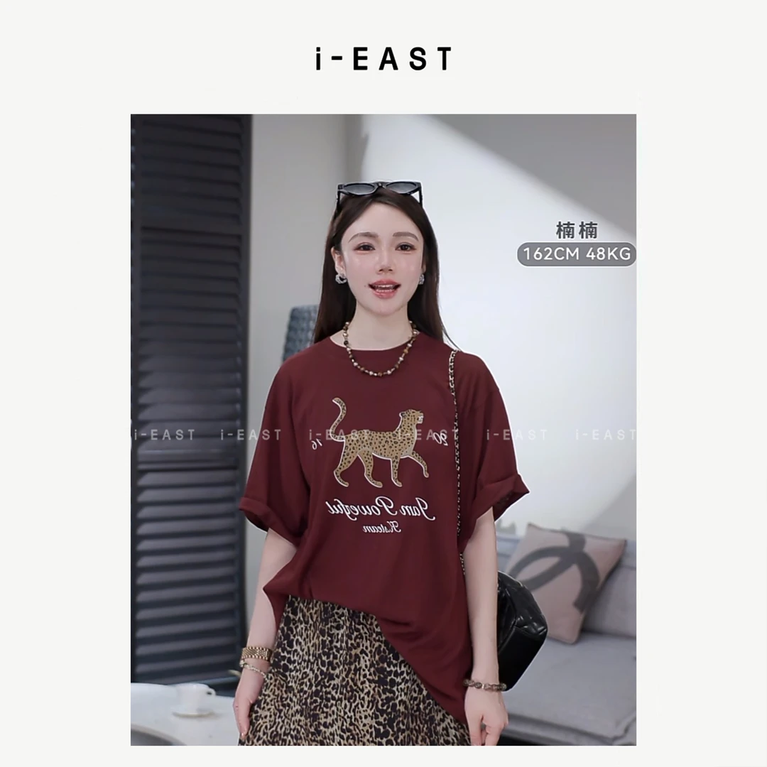 i-EAST NN 金钱豹豹~百搭时尚豹子短袖上衣-5X SY8970