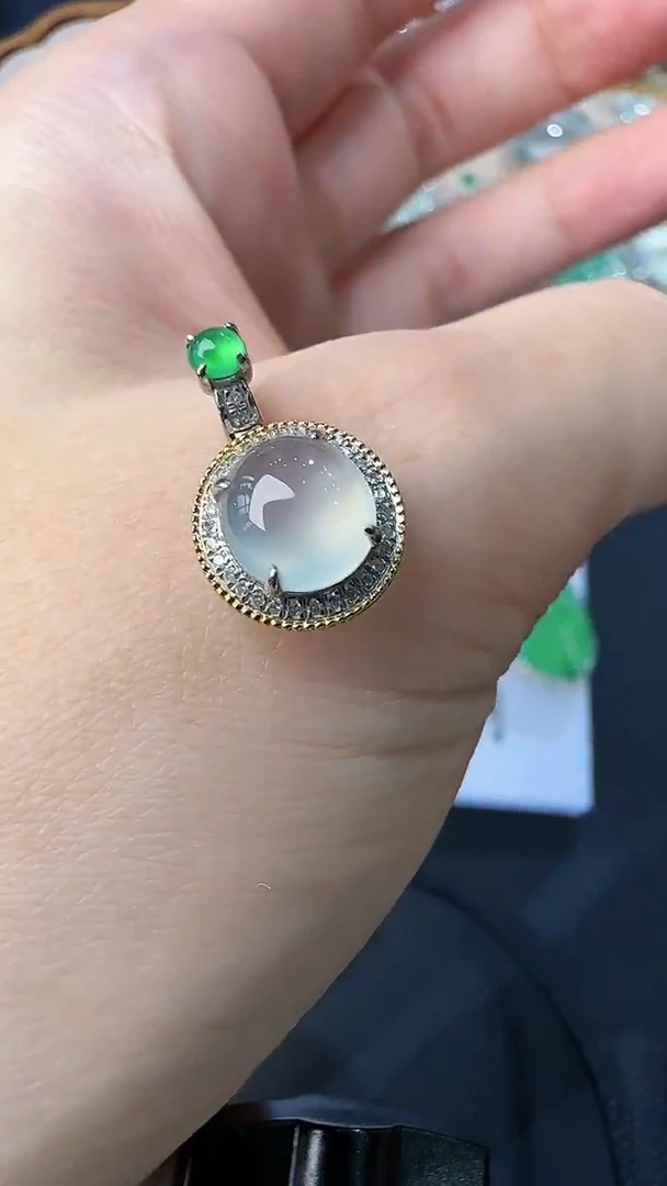 翡翠18K金镶嵌吊坠(不含链)14