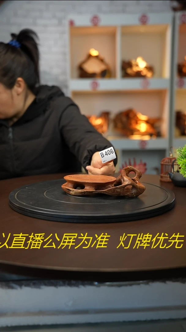 木木雕款云南火琉璃摆台