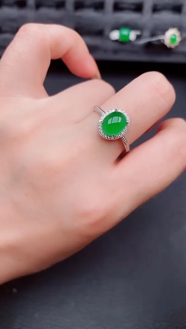 翡翠戒指银S925镶嵌天然a货翡翠415
