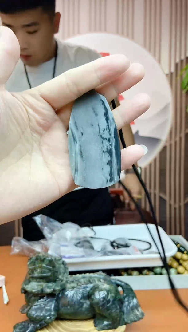 和田玉未镶嵌挂件多样性随机发一