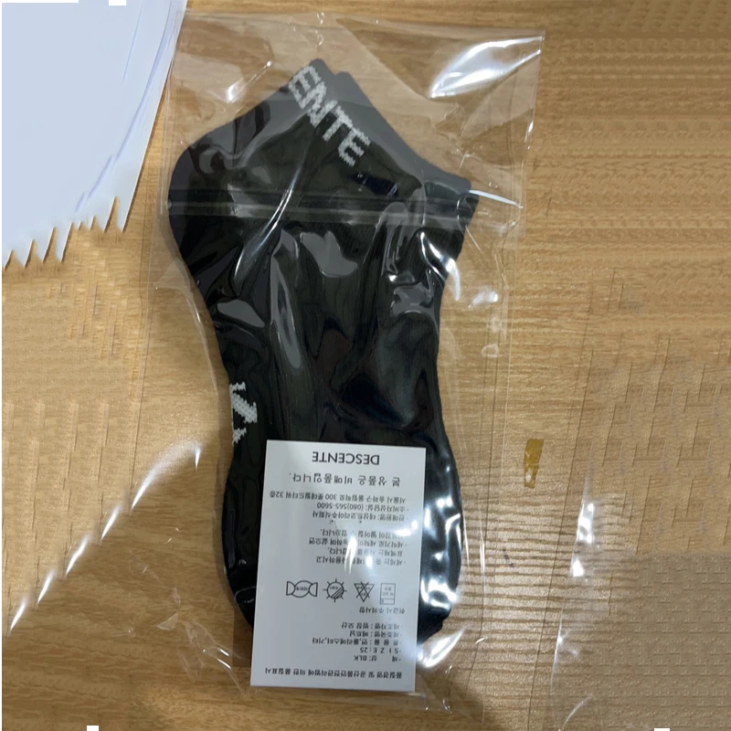 DESCENTE/迪桑特黑白色运动短袜子男女休闲透气百搭SO123HSO44