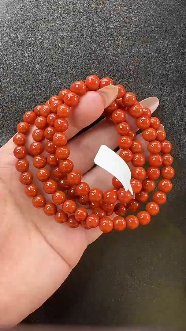 颈饰未镶嵌南红玛瑙项链