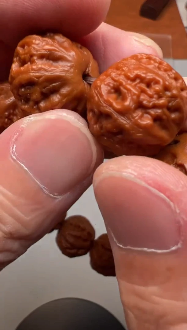 【闪购商品】文玩核桃手串精品文玩手串一条