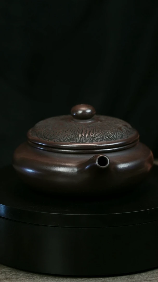 茶壶紫砂o***jH1957李传荣紫泥龙刻扁腹
