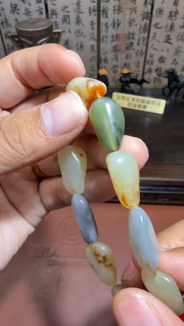 未镶嵌和田玉挂件和田玉