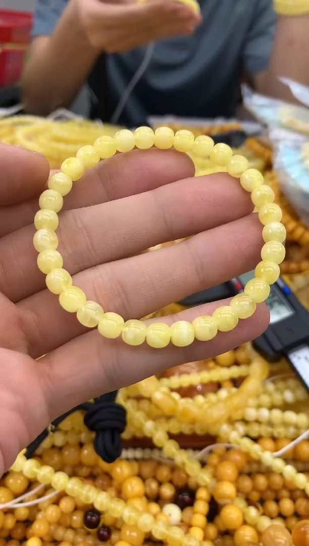 裸石琥珀未镶嵌手串