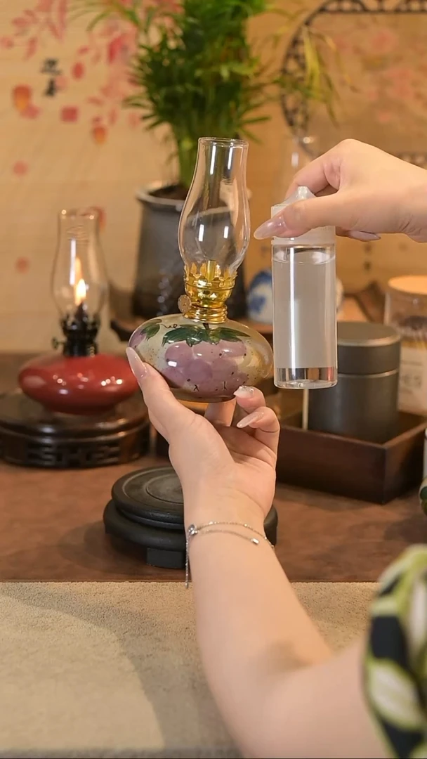 景德镇陶瓷油灯摆件