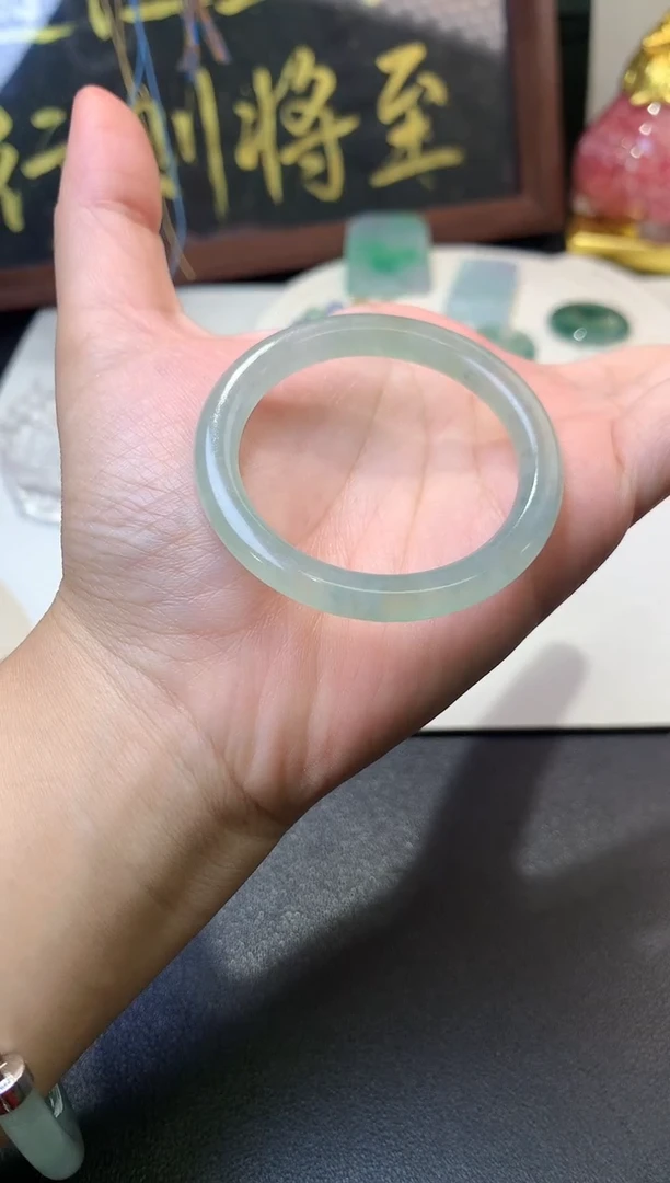 未镶嵌定制翡翠毛货