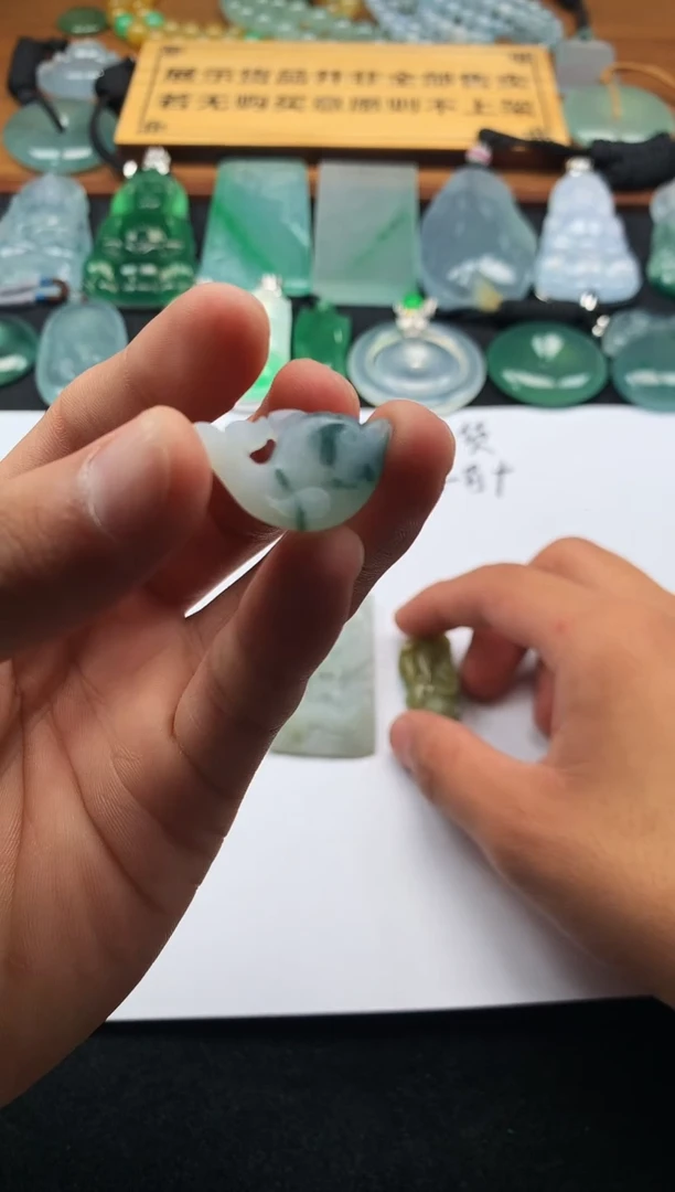 定制翡翠未镶嵌天**家6960毛货不退不换