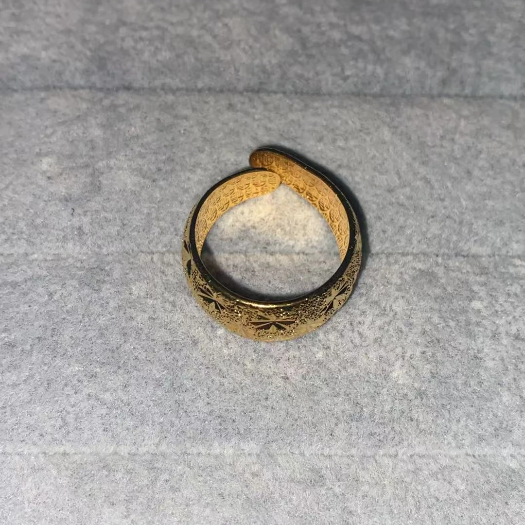 《天利贸易》时尚女士百搭精美戒指36