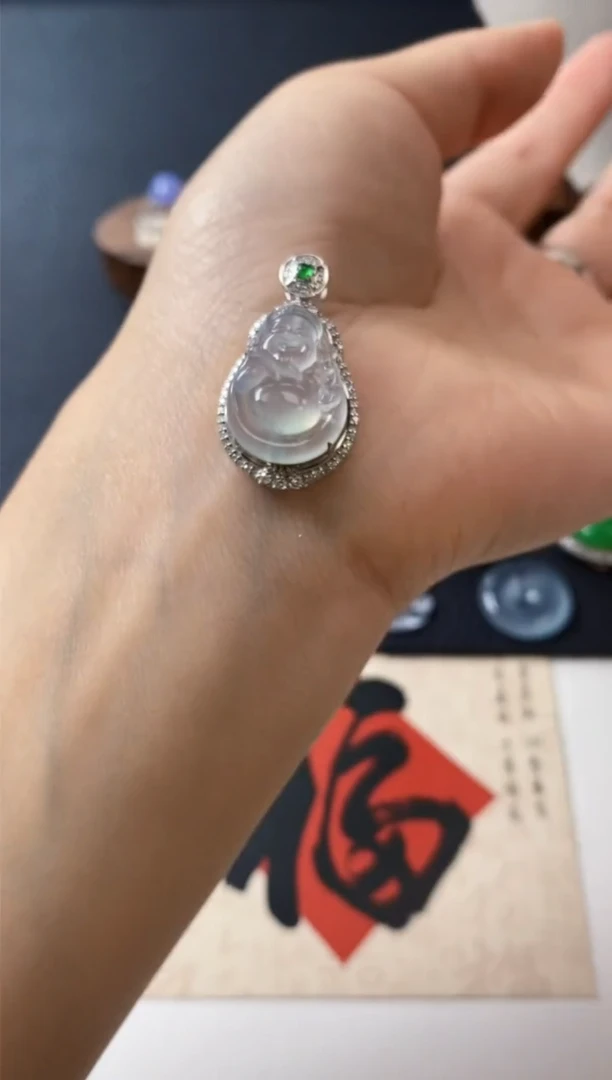 【闪购商品】翡翠吊坠(不含链)18K金镶嵌高冰飘花财神吊坠