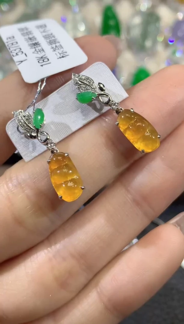 18K金镶嵌翡翠耳饰A56翡翠