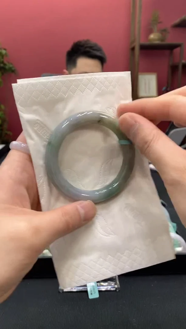 【闪购商品】翡翠手镯未镶嵌00002310