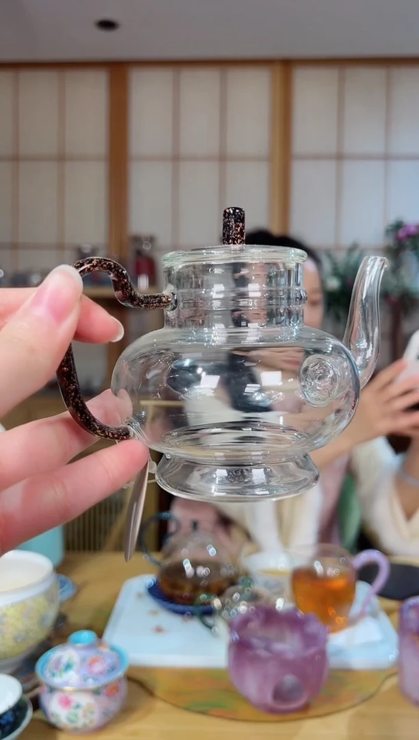 白**主禾器黑金小宫灯福利价格