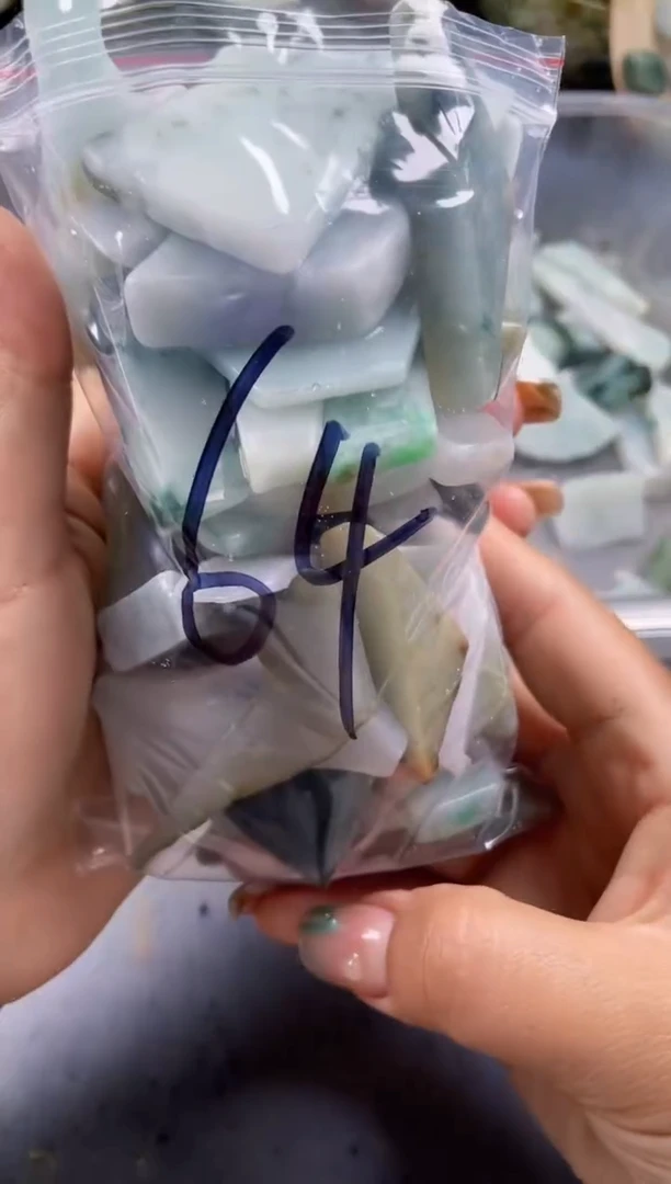配石翡翠天然翡翠大号500克64