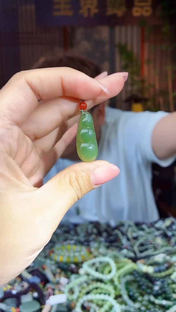 和田玉未镶嵌挂件拍一发一多样性发货