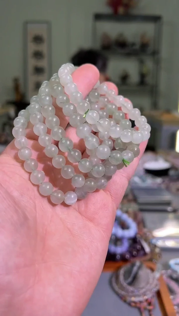 【闪购商品】发晶手串未镶嵌8mm绿兔毛手串（多样性发其一）