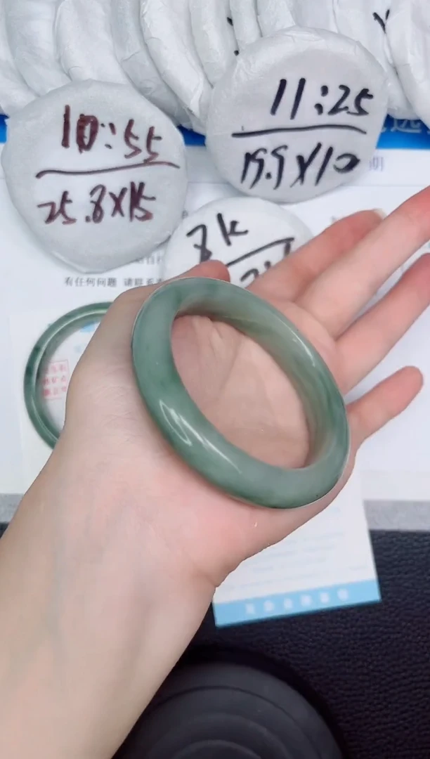 石英质玉手镯未镶嵌358-55.5