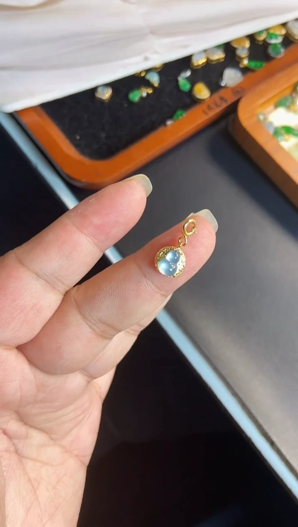 吊坠(不含链)银S925镶嵌翡翠1