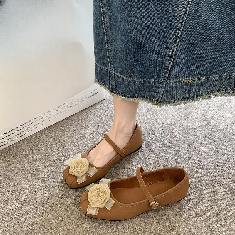 舒适款法式温柔平软底花朵芭蕾单鞋女秋新款仙女风一字扣玛丽珍鞋