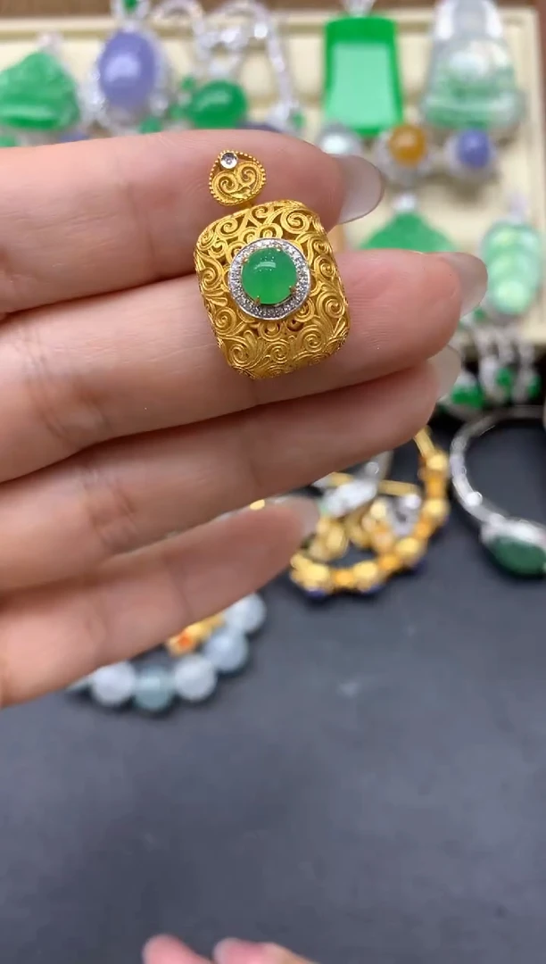 【闪购商品】翡翠颈饰18K金镶嵌418-中国好珍宝