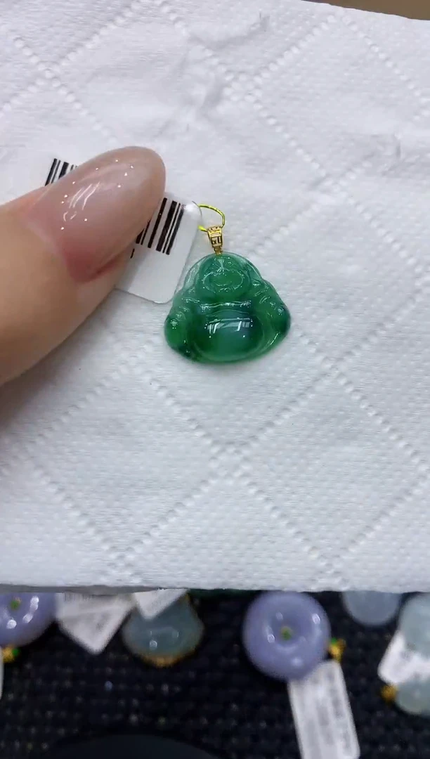 翡翠18K金镶嵌颈饰111111111111