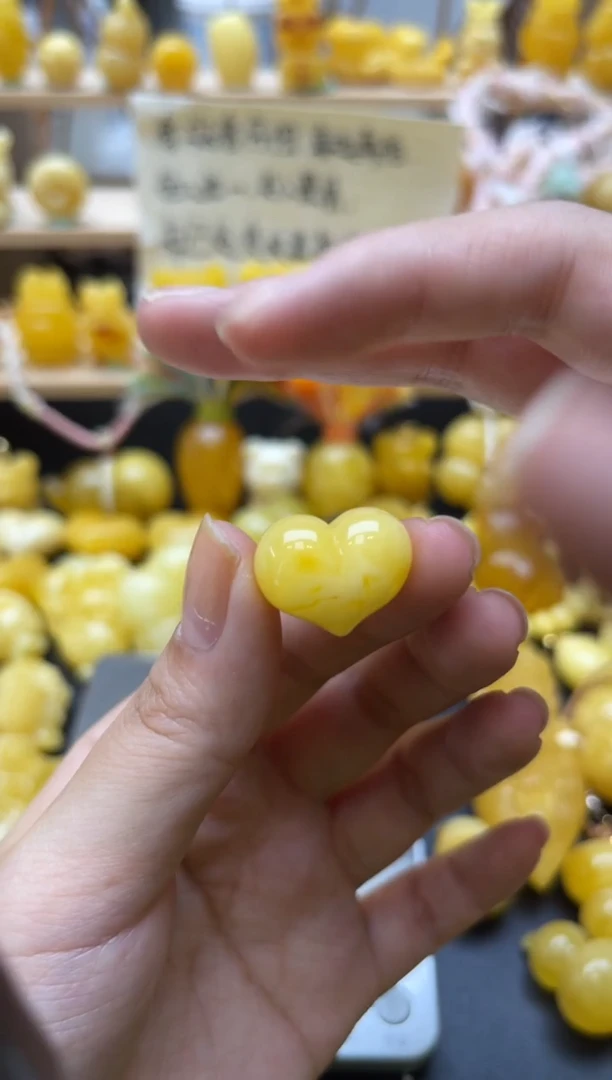 琥珀未镶嵌珠宝奇石091琥珀蜜蜡微瑕