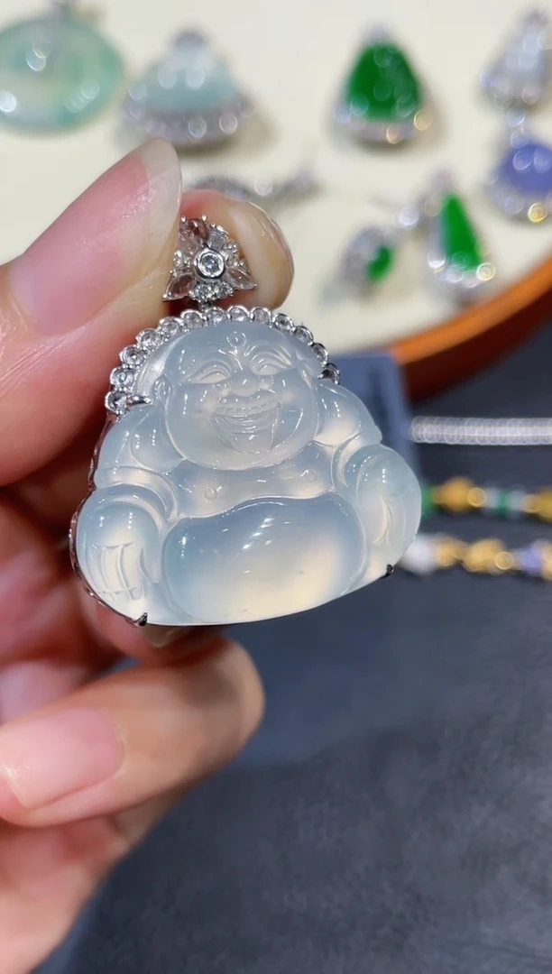 翡翠18K金镶嵌吊坠(不含链)吊坠