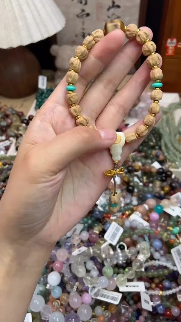 未镶嵌玛瑙手饰233