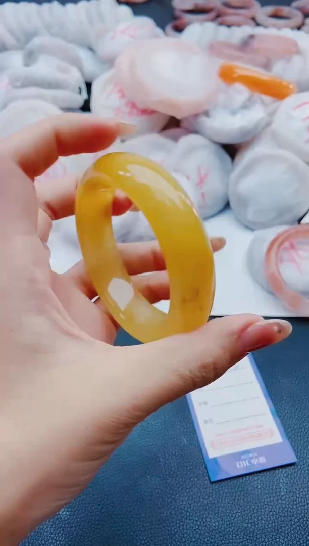 未镶嵌手镯石英质玉L272-57-58