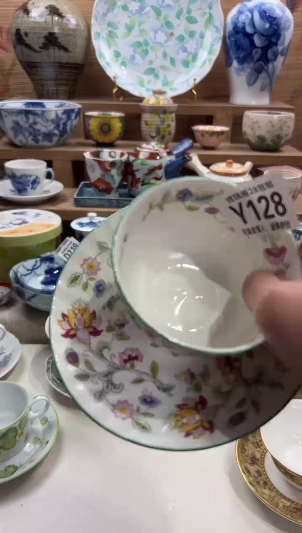 瓷片海****?     Y128