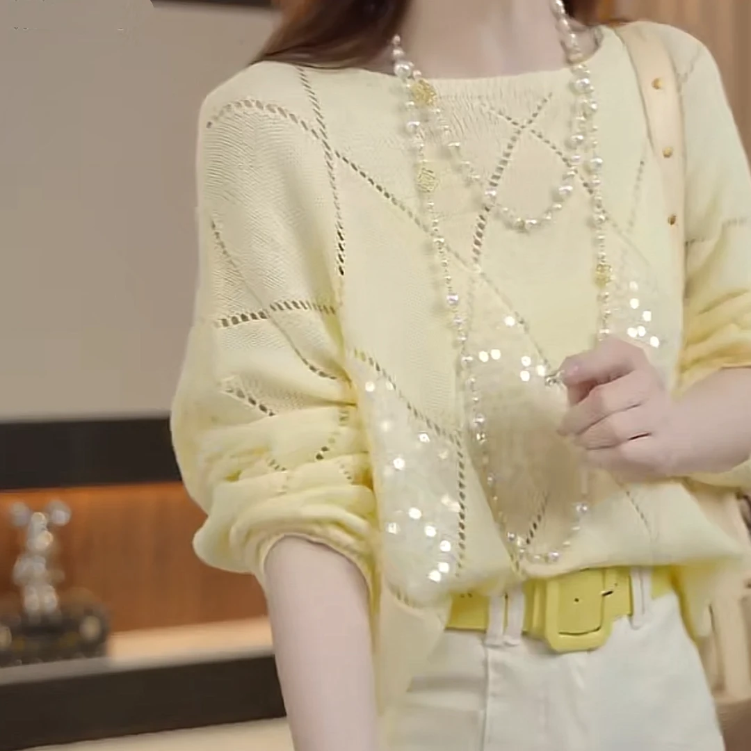 设计感菱格带钻慵懒风针织衫女2025春季新款纯色气质圆领套头上衣