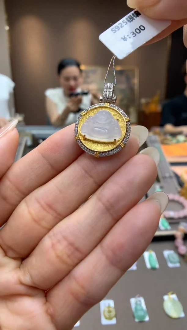 翡翠银S925镶嵌颈饰佛公