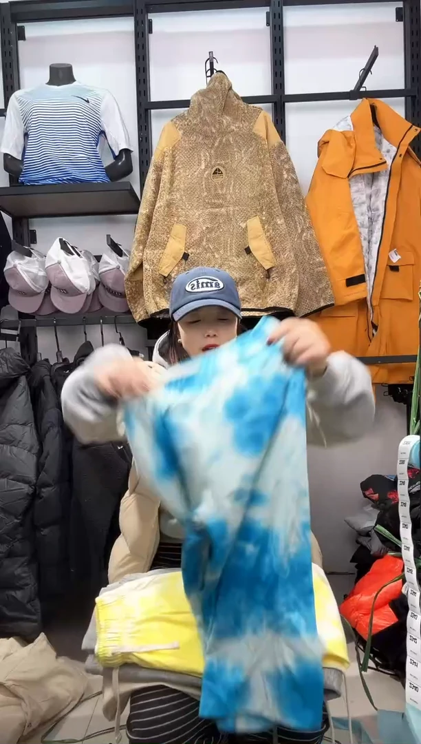 2340   编码  瑕疵直播间过款为准 尺码  ·