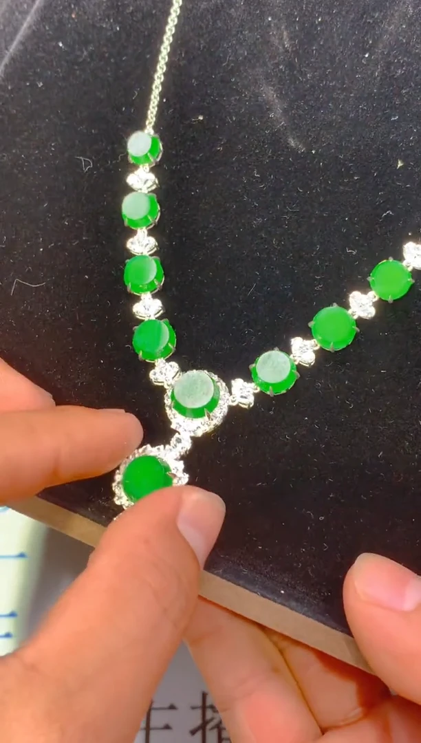 【闪购商品】定制翡翠未镶嵌96定制翡翠.多样性发货（发其一）